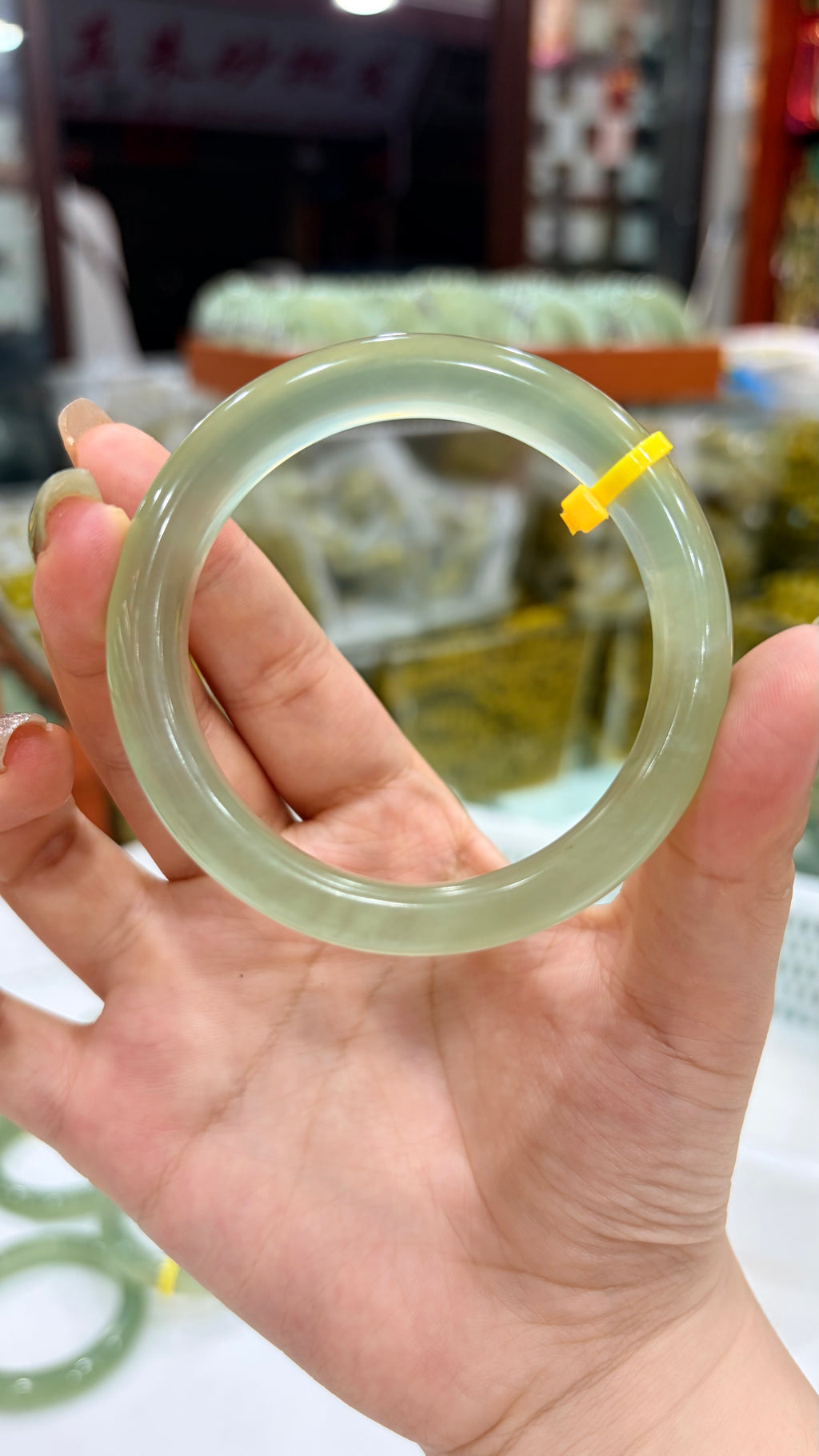 Custom Jade Bangle Sourcing Service
