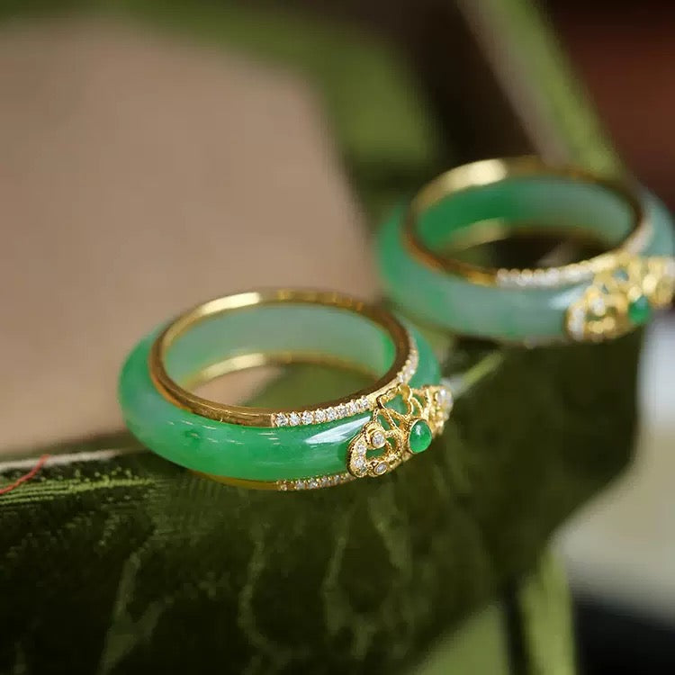 Chinese Style Green Agate Chalcedony Ring