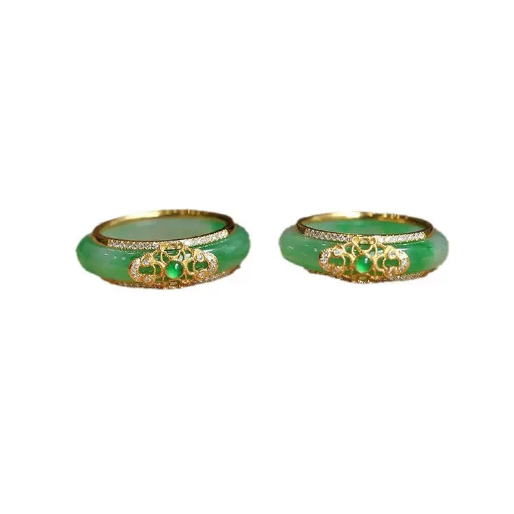 Chinese Style Green Agate Chalcedony Ring